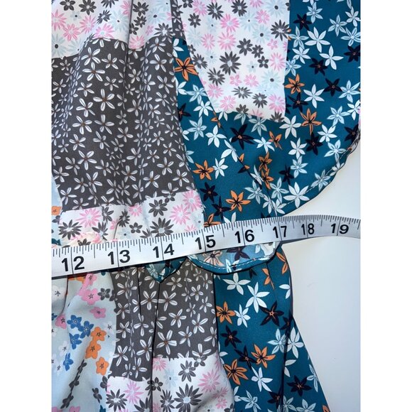 Umgee Floral Patchwork Dress Womens L Multicolor V-Neck Short Sleeve Tiered - Picture 5 of 6